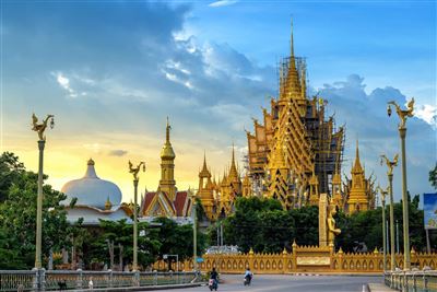 Wat Chan West